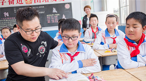 “这样的事,我要一直做下去”——尚赫的第142所公益小学落成了。