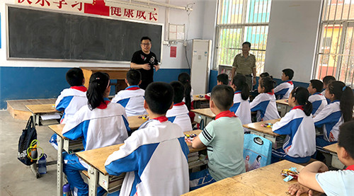 “这样的事,我要一直做下去”——尚赫的第142所公益小学落成了。