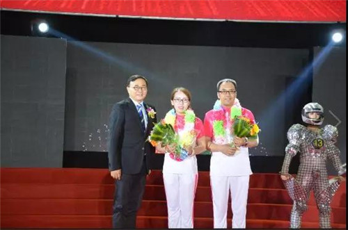 炎帝生物十三周年庆典暨市场表彰盛典隆重举行