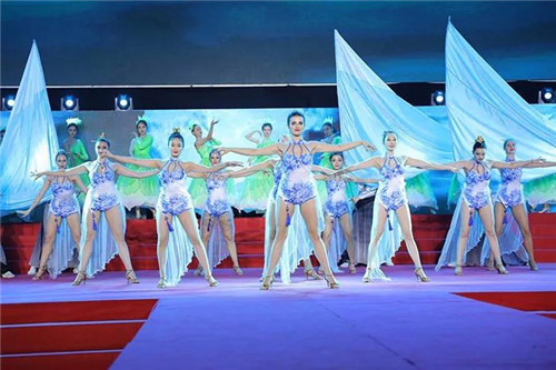 炎帝生物十三周年庆典暨市场表彰盛典隆重举行