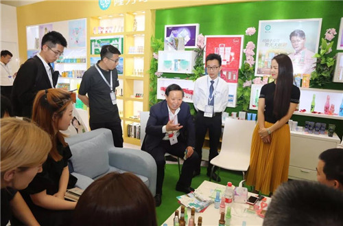 隆力奇：美博会是中国日化届交流的平台