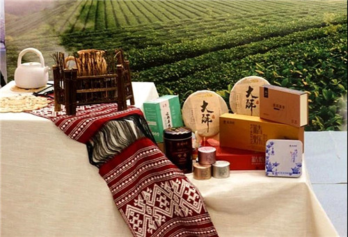 龙润茶出席第22届波罗的海农业和食品展及16+1经贸论坛