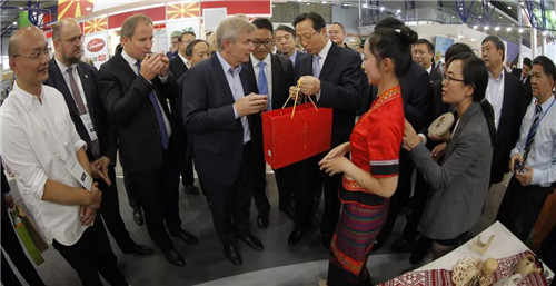 龙润茶出席第22届波罗的海农业和食品展及16+1经贸论坛