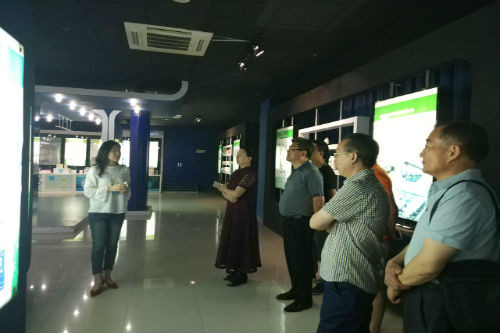 重庆市万州区工商联副主席蒋培华一行到福瑞达医药集团参观座谈