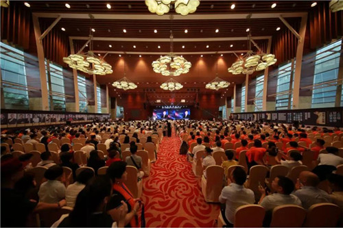 天狮李金元董事长被评选为“金口碑2017亚太区最具品牌价值企业家”！