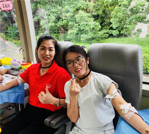 第十五届“完美百城千店万人献血海口站”举行