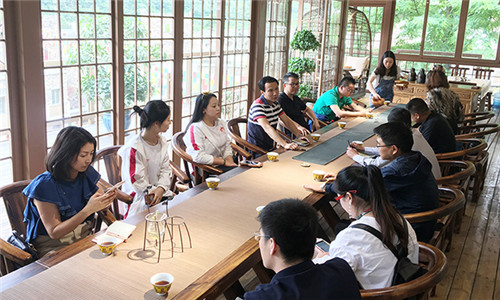 权健四川分公司积极参与汶川大地震10周年精准扶贫活动