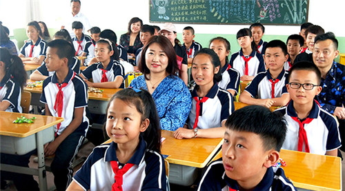 每一个童年的梦想&nbsp;都令尚赫的爱执着前行