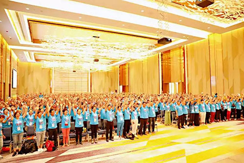 康美海上嘉年华首度献礼 千名优秀伙伴启航