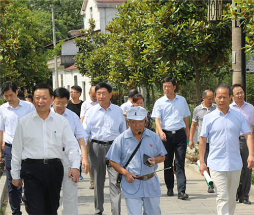 隆力奇徐之伟前往繁昌县参观考察