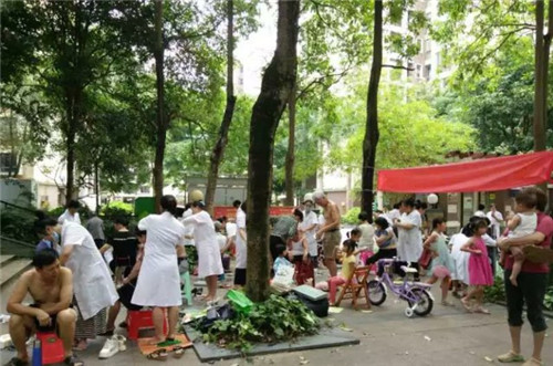 华林爱民情 华盛公益行