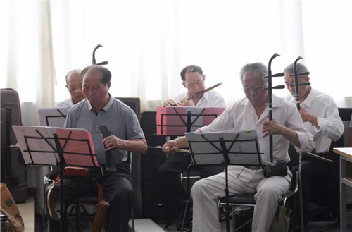 隆力奇纪念建党97周年暨改革开放40周年文艺汇演