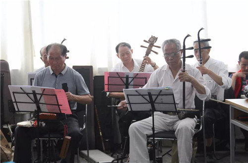 隆力奇纪念建党97周年暨改革开放40周年文艺汇演