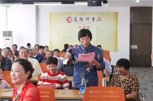 隆力奇纪念建党97周年暨改革开放40周年文艺汇演