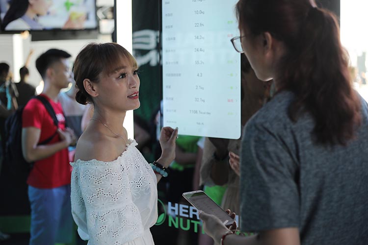 全国多地联动 康宝莱品牌快闪店成都站来袭