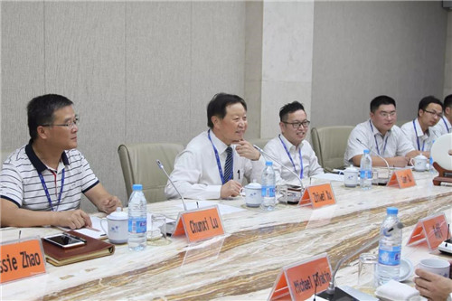 以色列奥睿克集团首席财务官Adi先生考察隆力奇