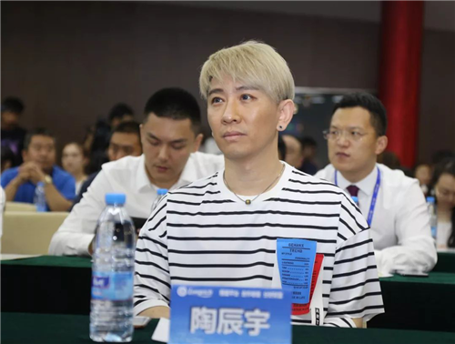 隆力奇KIDS隆重发布全新婴童护理产品