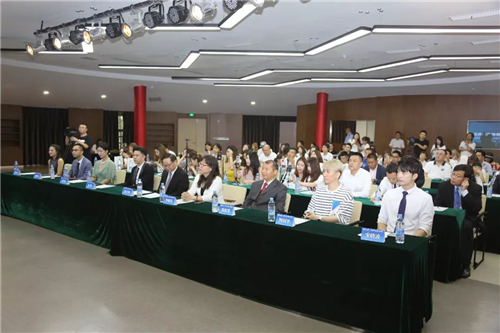 隆力奇KIDS隆重发布全新婴童护理产品