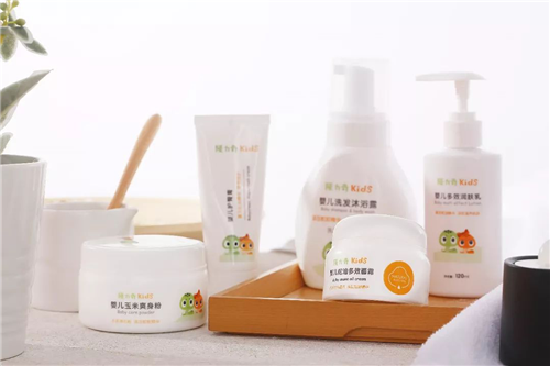 隆力奇KIDS隆重发布全新婴童护理产品