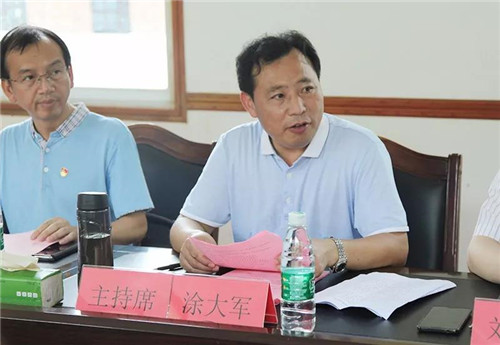 绿之韵董事长胡国安陪同中共益阳市委常委、组织部长何俊峰一行赴安化调研产业扶贫