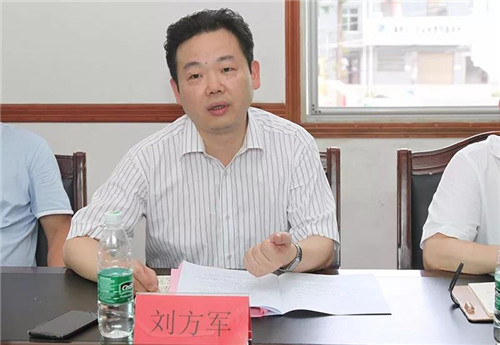 绿之韵董事长胡国安陪同中共益阳市委常委、组织部长何俊峰一行赴安化调研产业扶贫