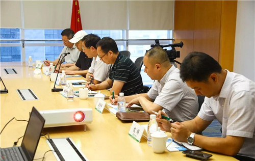 苏州大学党委常委陈一星一行莅临苏州绿叶探讨绿叶大学合作共建事宜