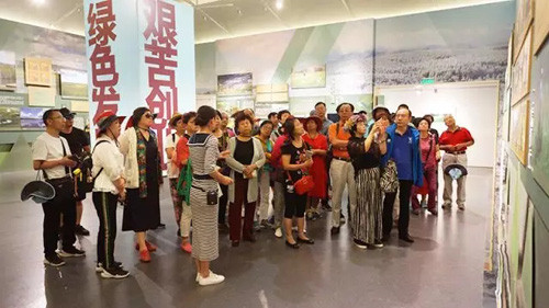 新时代国珍健康生活馆馆长专属自驾之旅举行