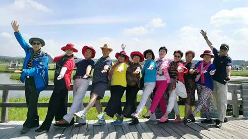 新时代国珍健康生活馆馆长专属自驾之旅举行