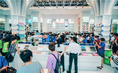 绿叶总部旗舰店盛大开业，1300款产品惊艳登场！