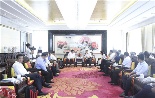 越南卫生部中医药管理局局长范武庆到访康美药业