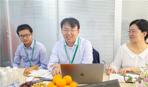 德国赢创全球研发副总裁来访绿叶上海张江博士后工作站共研新科技