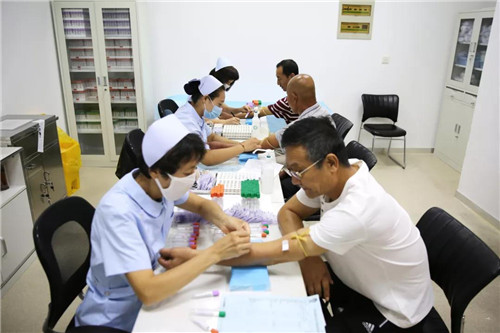 康婷·温暖传递——为天津市西青区王稳庄镇大侯庄村困难群体提供免费体检