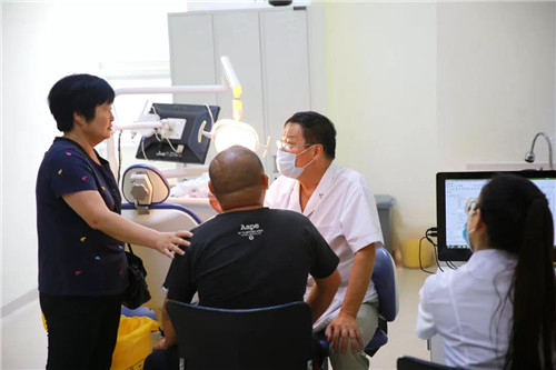 康婷·温暖传递——为天津市西青区王稳庄镇大侯庄村困难群体提供免费体检