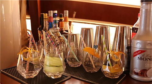 一路“艇”进！2018尚赫寰宇王者盛宴