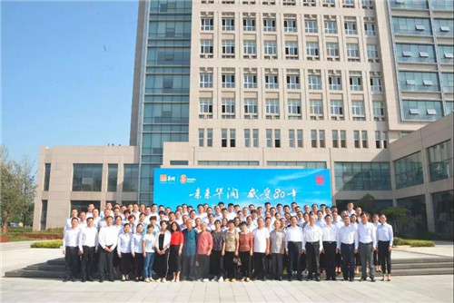 东阿阿胶举办首届“公众开放日”活动 共庆华润80周年