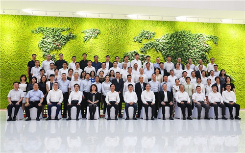 绿叶董事长徐建成全票当选香港苏州商会常务副会长