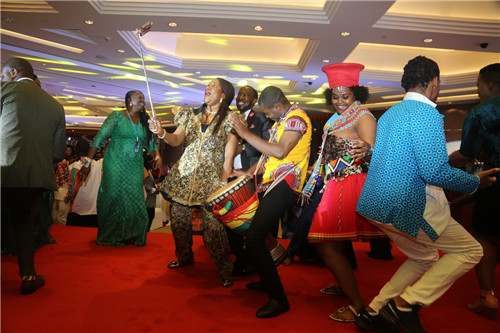 梦想，开创未来 | 2018隆力奇国际市场年度峰会隆重开幕