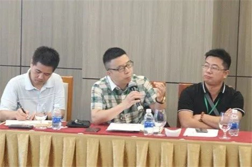 山高人为峰 海阔心无界——记金诃藏药客户岘港恳谈会暨欢乐游