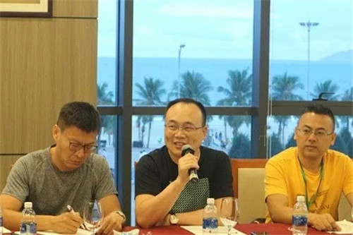 山高人为峰 海阔心无界——记金诃藏药客户岘港恳谈会暨欢乐游