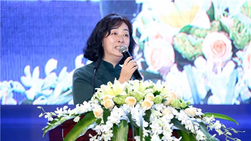 著名经济学家郎咸平助阵绿叶深圳高峰论坛