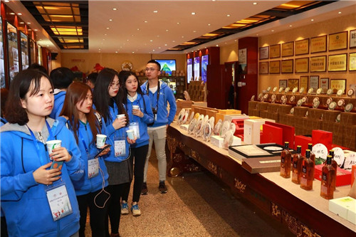 理想科技：贫穷，是人类最大的灾难