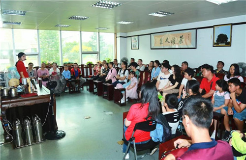 全国各地团队精英齐聚理想参观科技考察，携手共助大健康发展