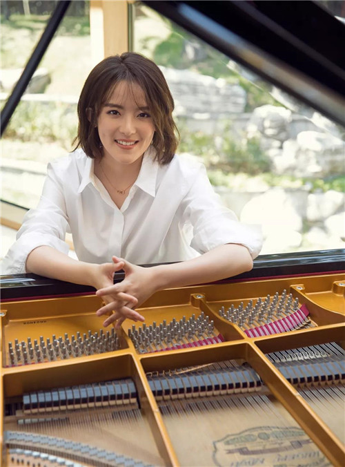 琴键丝路 | 绿之韵之夜·万捷旎钢琴独奏音乐会交流见面会成功举行