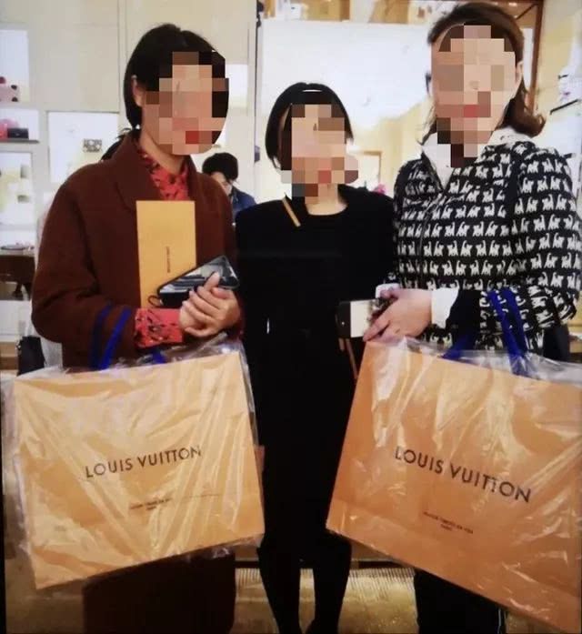 20余名“富婆”被抓，现场视频曝光！