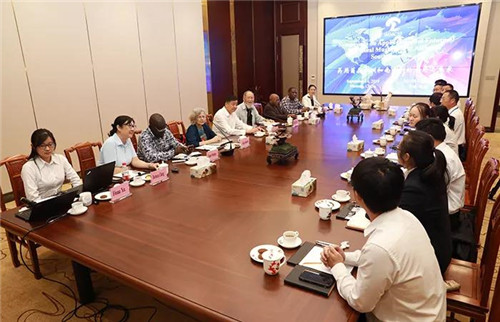 业内专家相聚安惠，研讨药用菌应用与发展