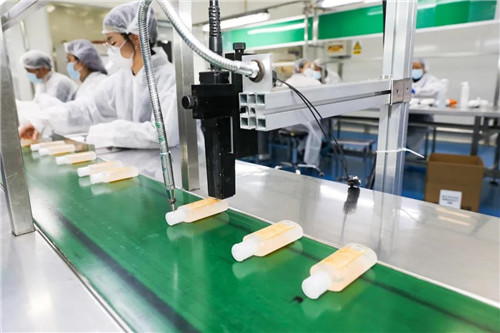 绿叶徐建成第五次调动抗疫物资，助力家乡战“疫”