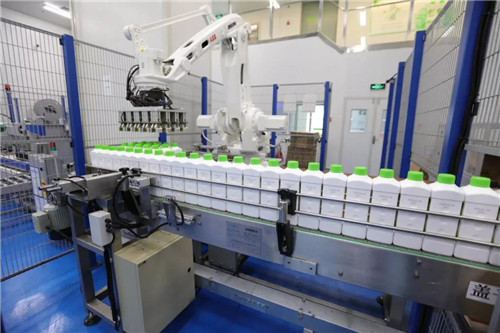 绿叶徐建成支援物资连夜再送达滨海，助力家乡滨海抗击疫情