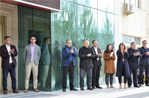 金诃藏药2019年度先进个人和优秀团队表彰大会隆重举行