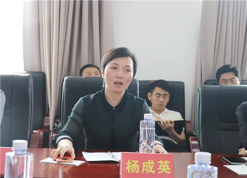 绿之韵集团董事长胡国安随湖南省政协调研组安乡调研