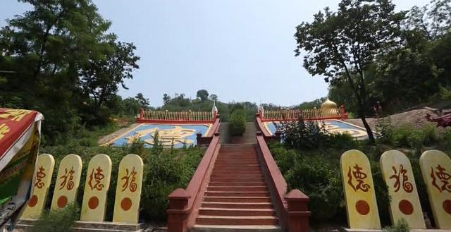 以“双修”为名骗奸女信徒，疯狂敛财近千万！又一邪教组织被打掉，教首被判19年！